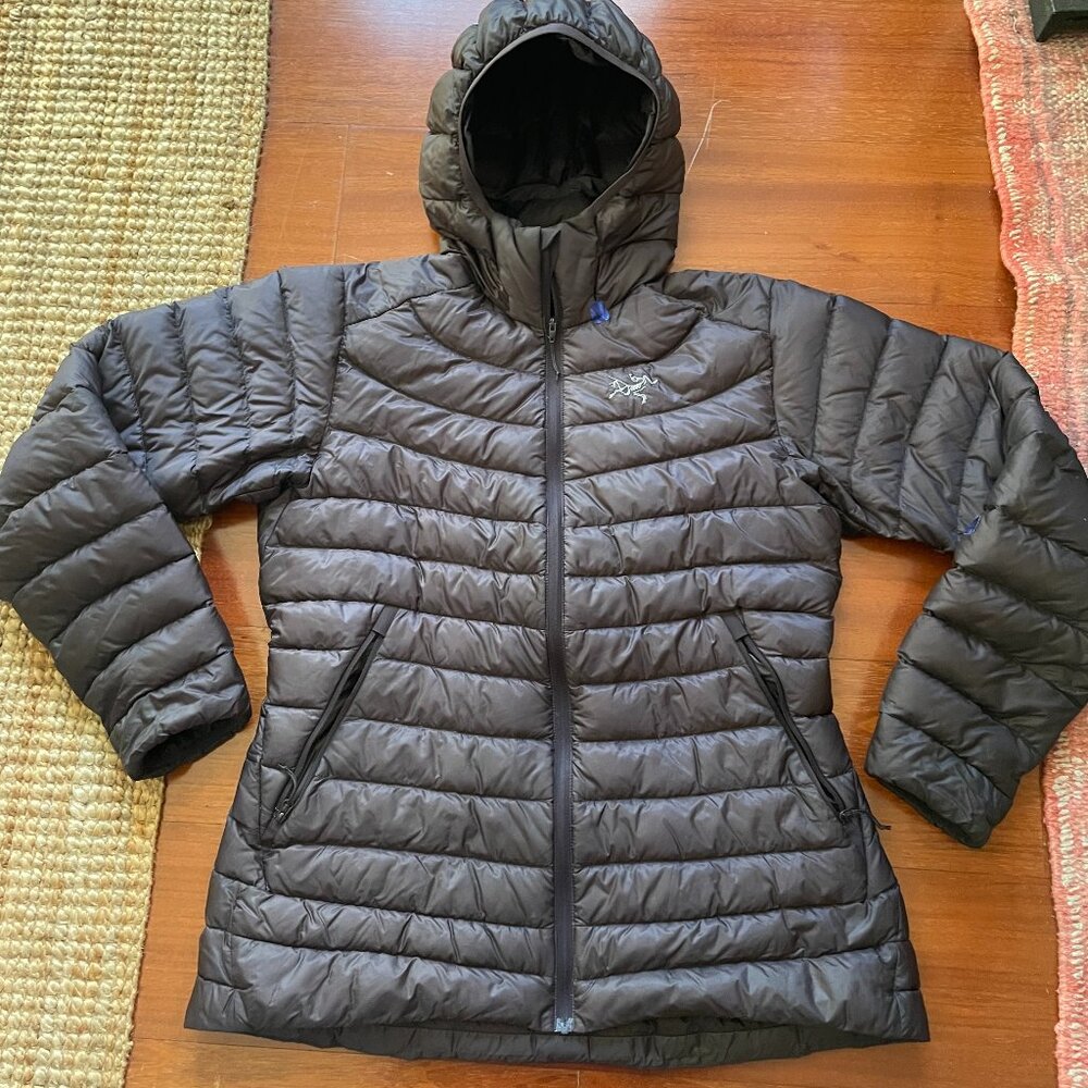 Arc'teryx Cerium LT Hoody, Women's Large, Black Sapphire